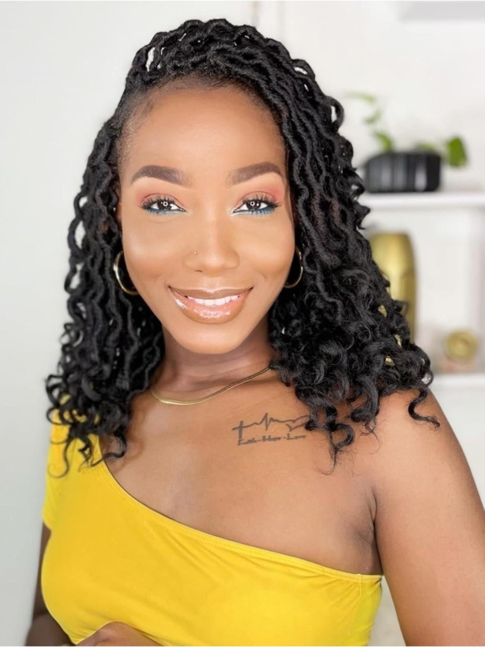 BRAND NEW 13x4 Lace Front Wavy Faux Locs Wig – Super Lightweight & Soft Black